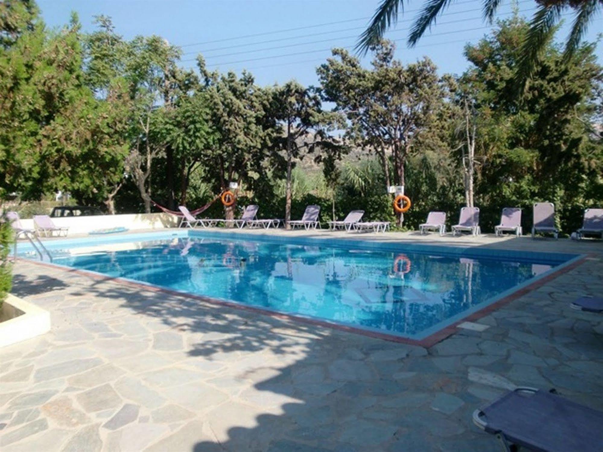 Hotel Neos Matala Ngoại thất bức ảnh